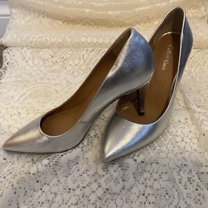 Michael Kors Silver Heel size 5